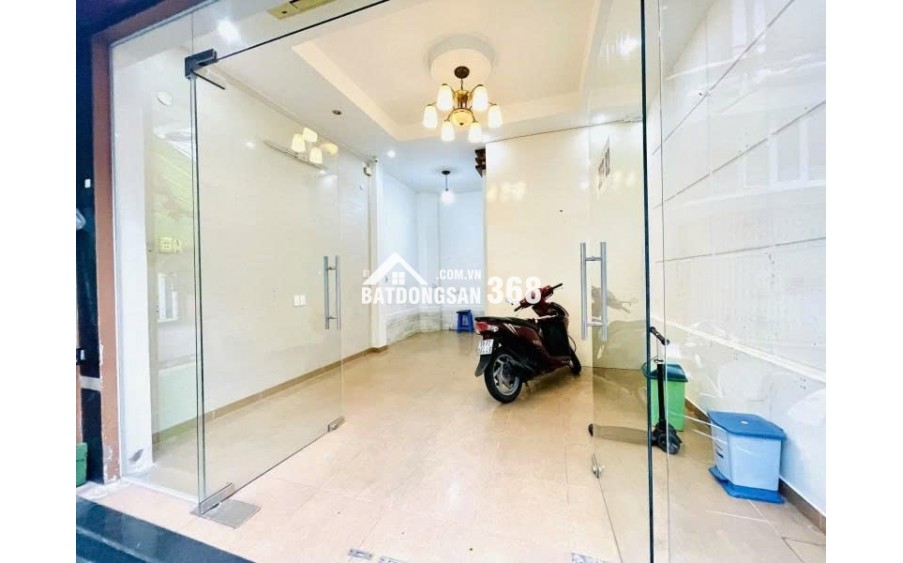 SIÊU VIP Q10 - HẺM XE HƠI TRÁNH NHAU- NGAY NHÀ HÁT HOÀ BÌNH -DÒNG TIỀN 12tr/tháng - chỉ nhỉnh 7 tỷ. 